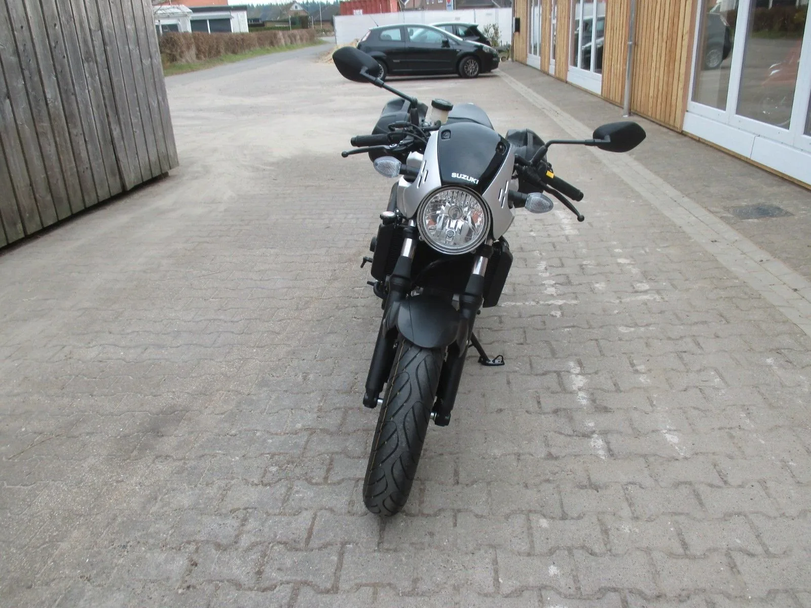 Suzuki SV650X