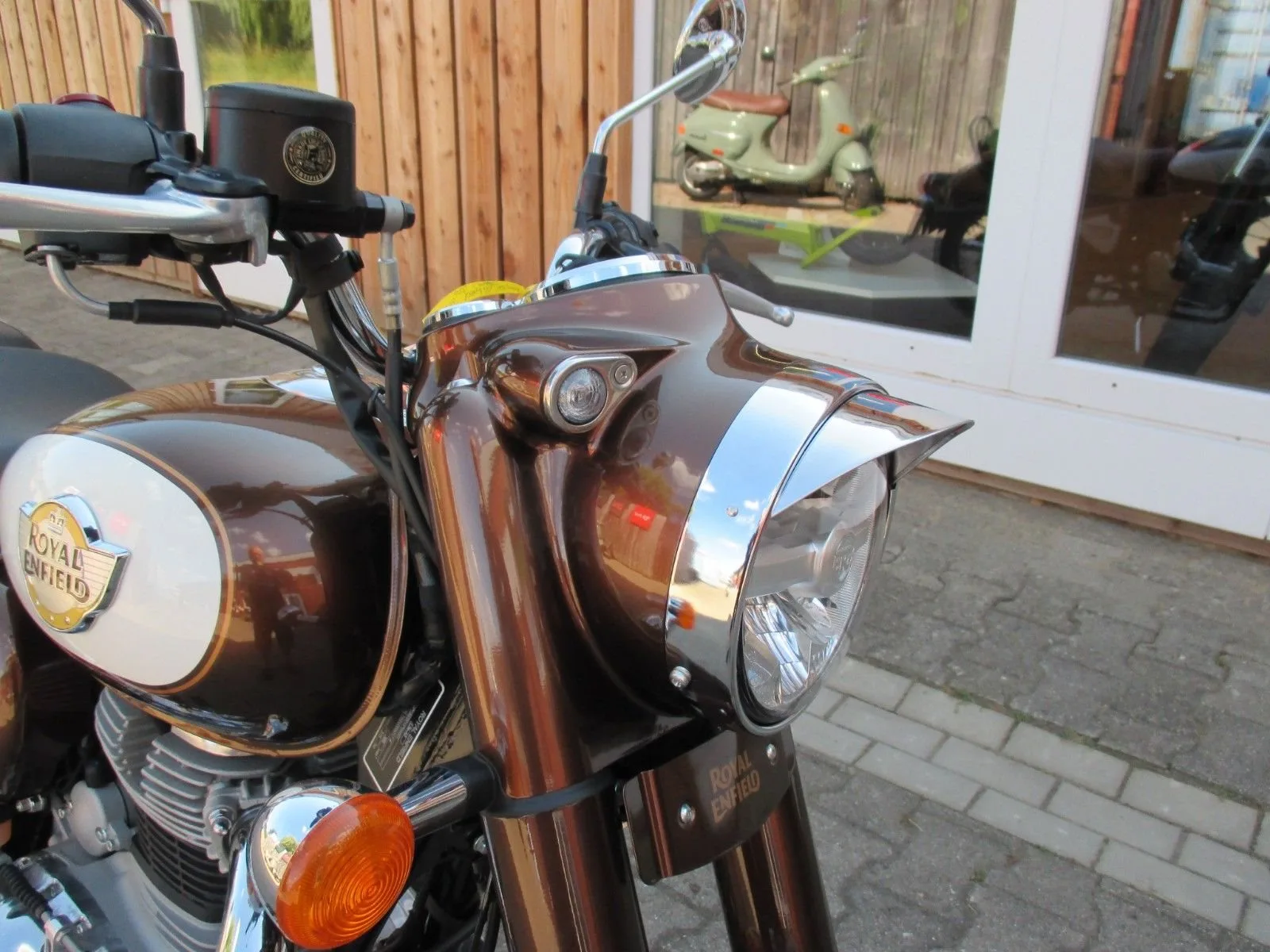 Royal Enfield Classic 350
