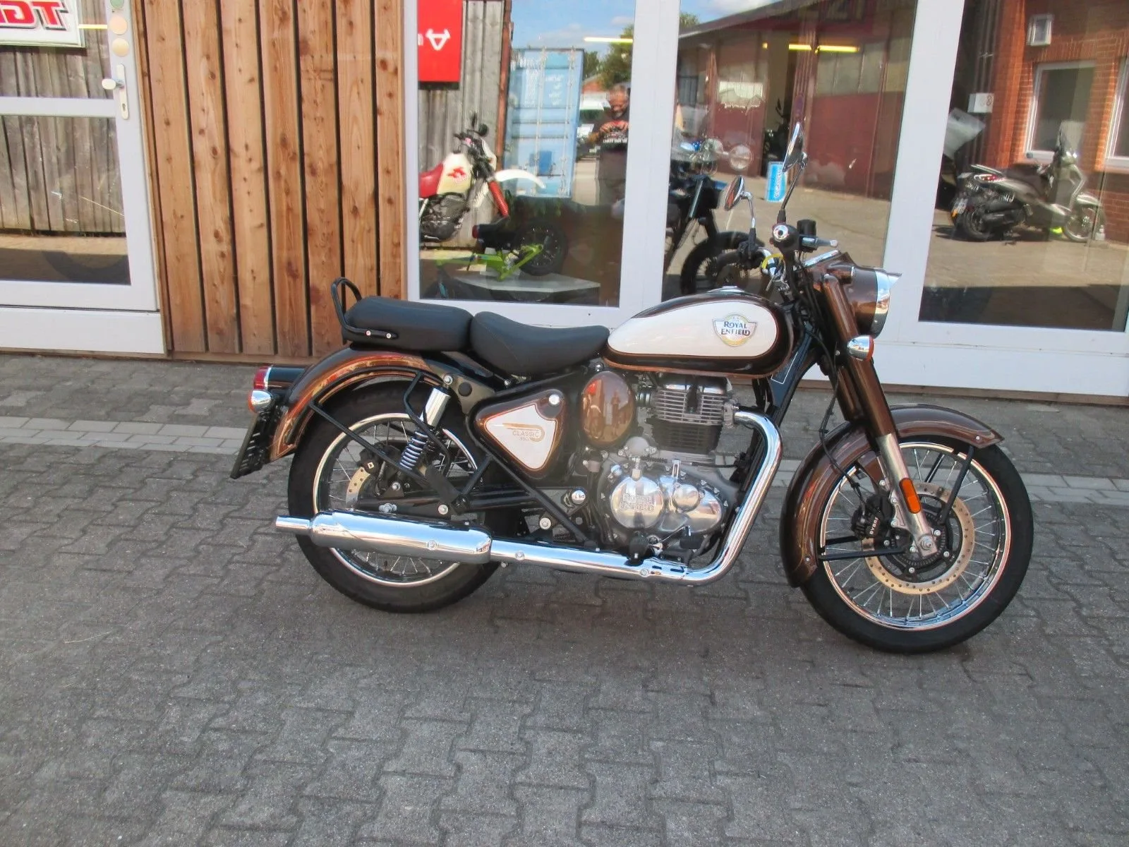 Royal Enfield Classic 350