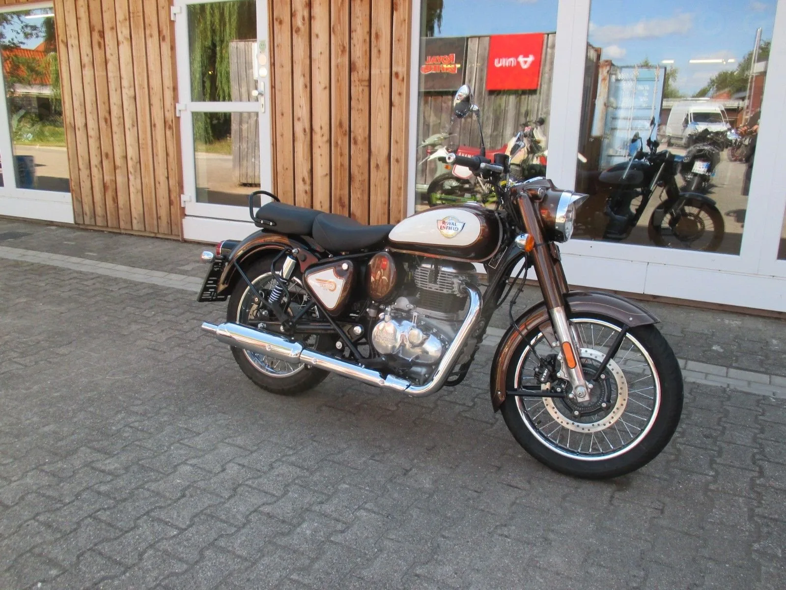 Royal Enfield Classic 350