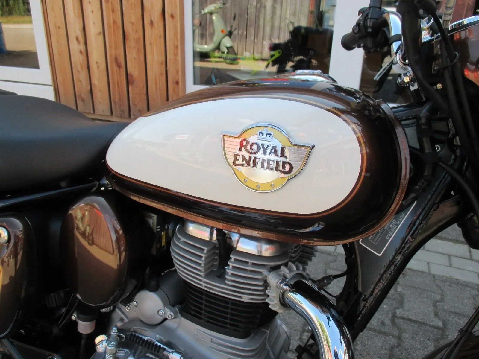 Royal Enfield Classic 350