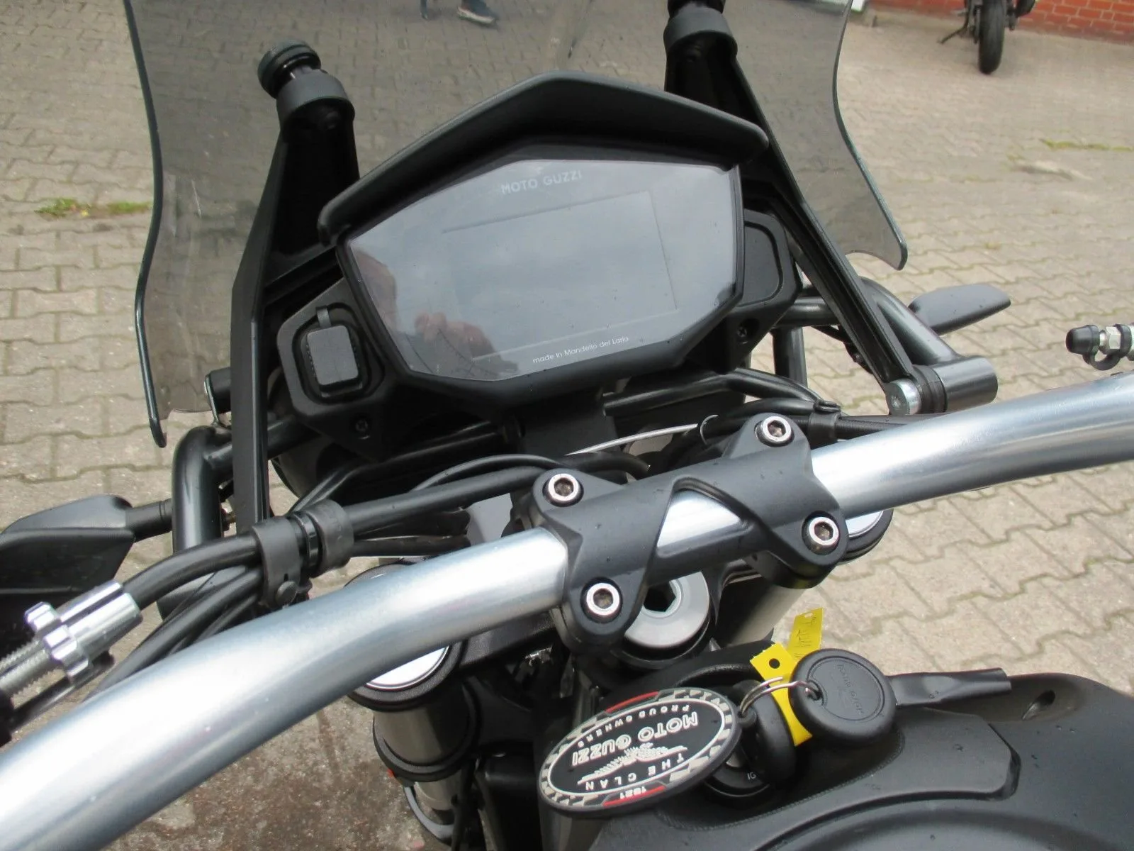 Moto Guzzi V85 TT