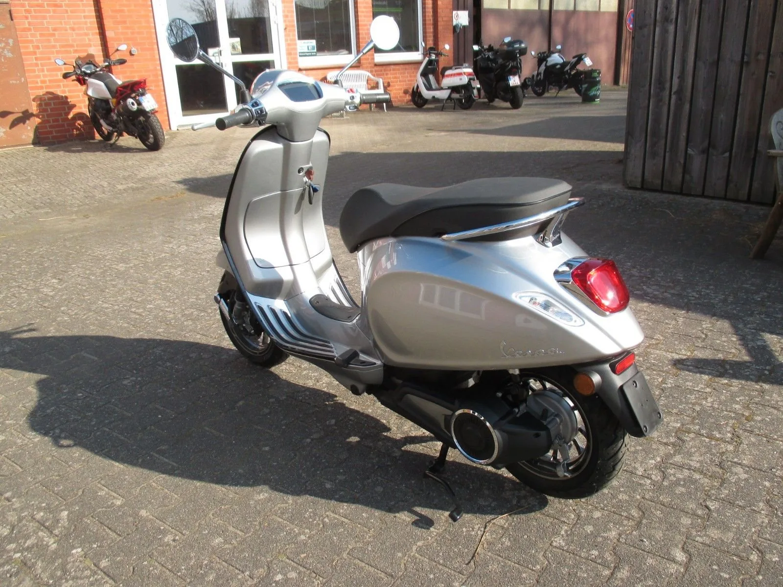 Vespa Elettrica 45 km/h