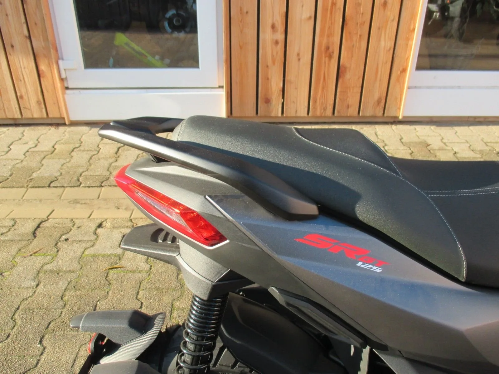 Aprilia SR GT 125