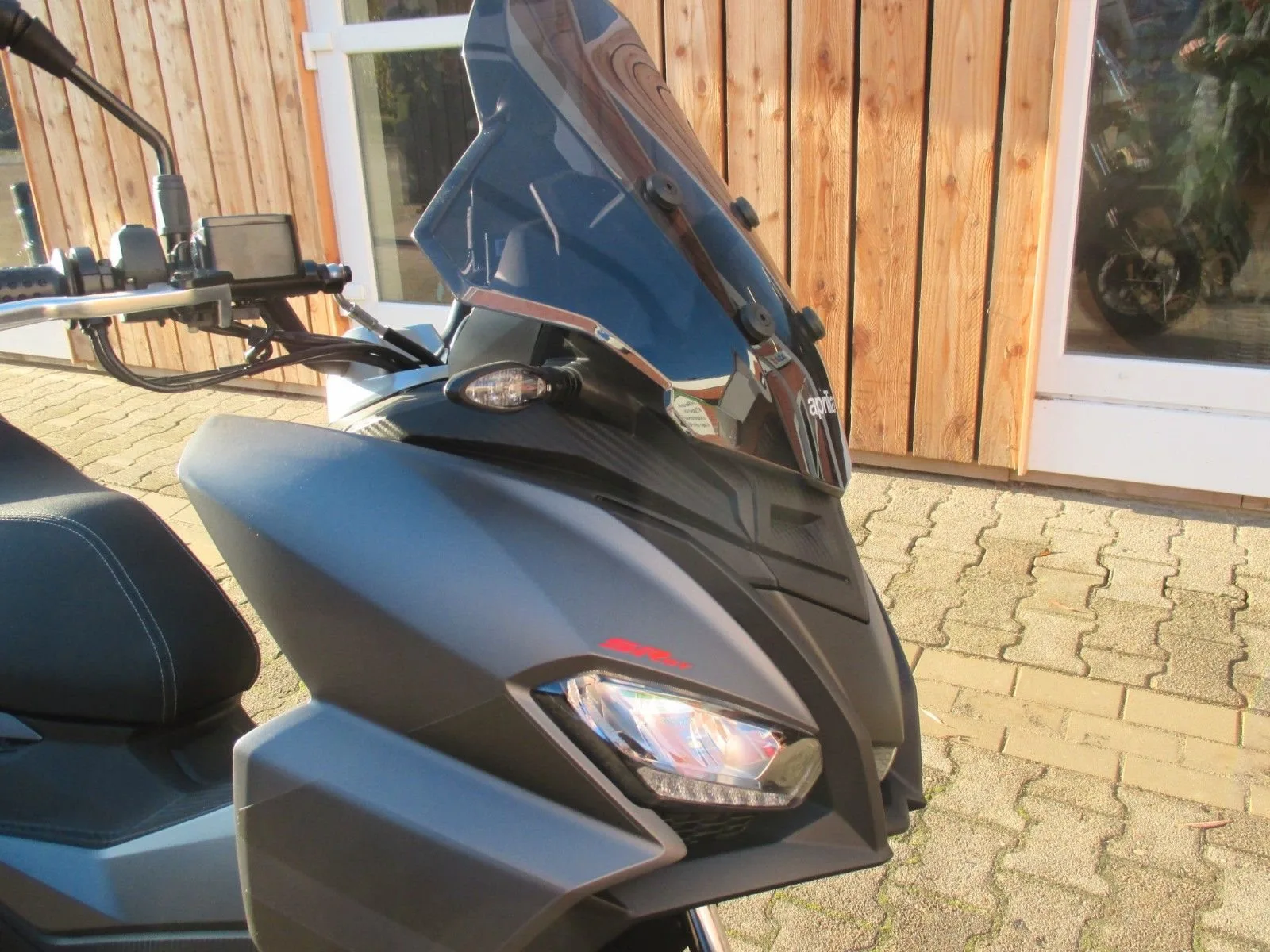 Aprilia SR GT 125