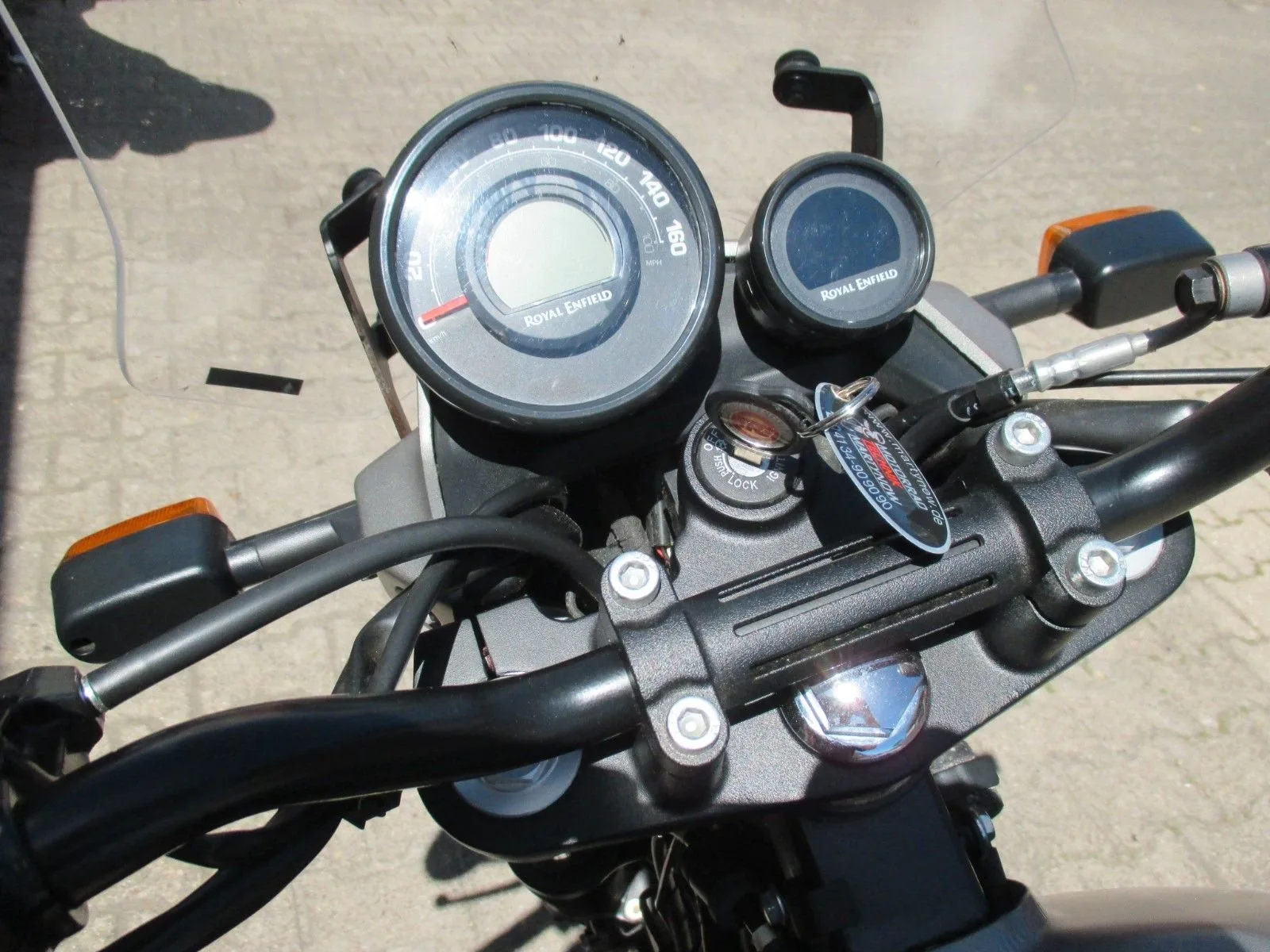 Royal Enfield Scram 411