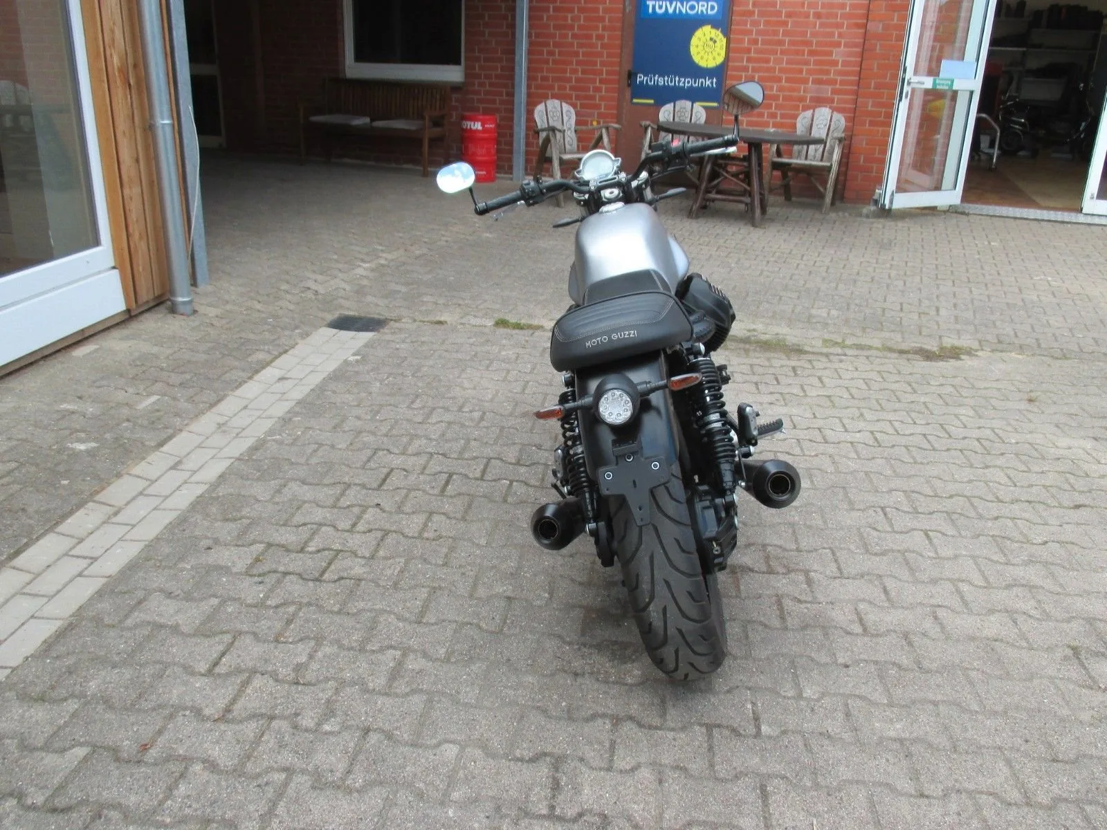 Moto Guzzi V7 750 Stone V7 850 Stone \*Mistral\*