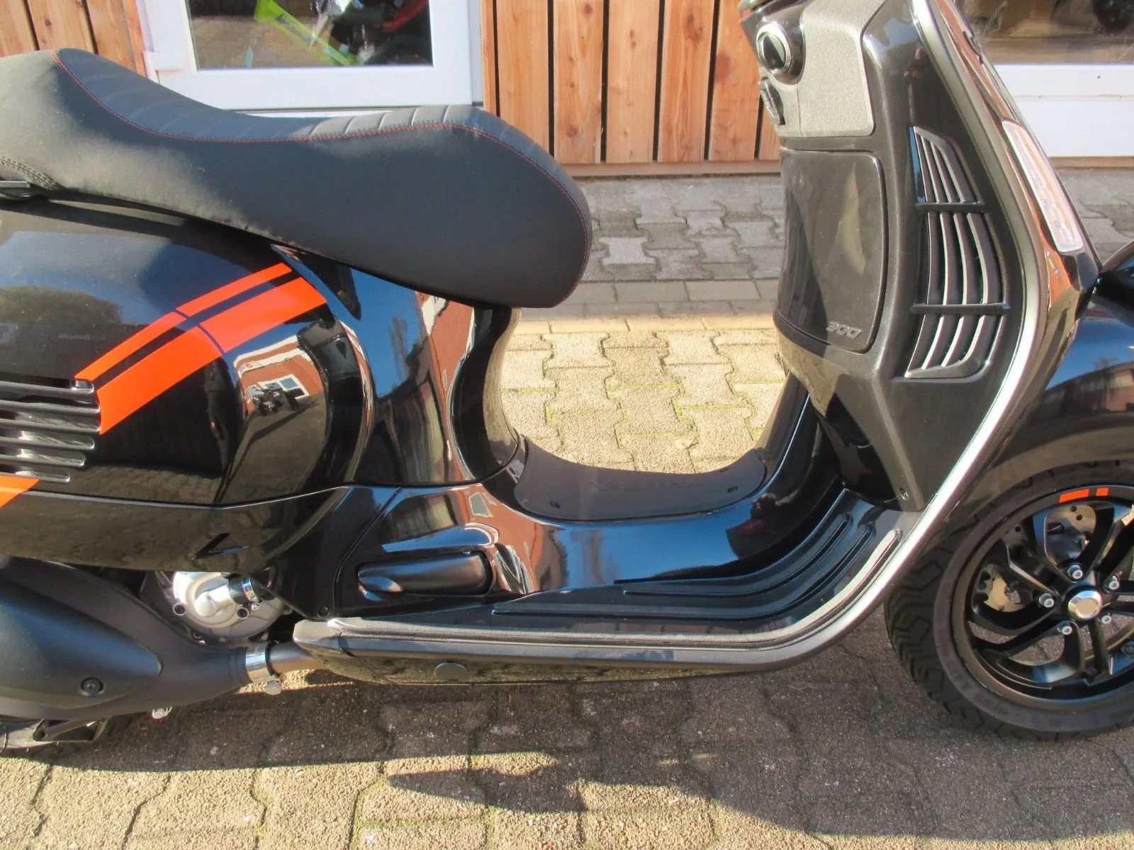 Vespa GTV 300