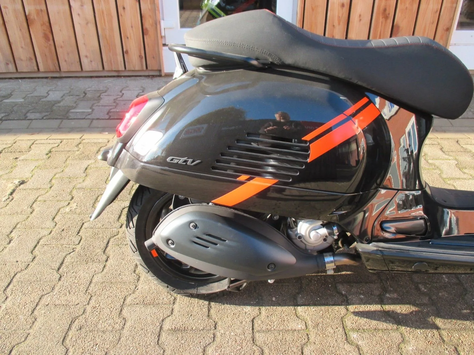 Vespa GTV 300