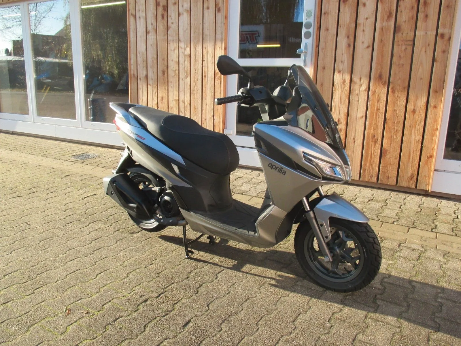 Aprilia SXR 50