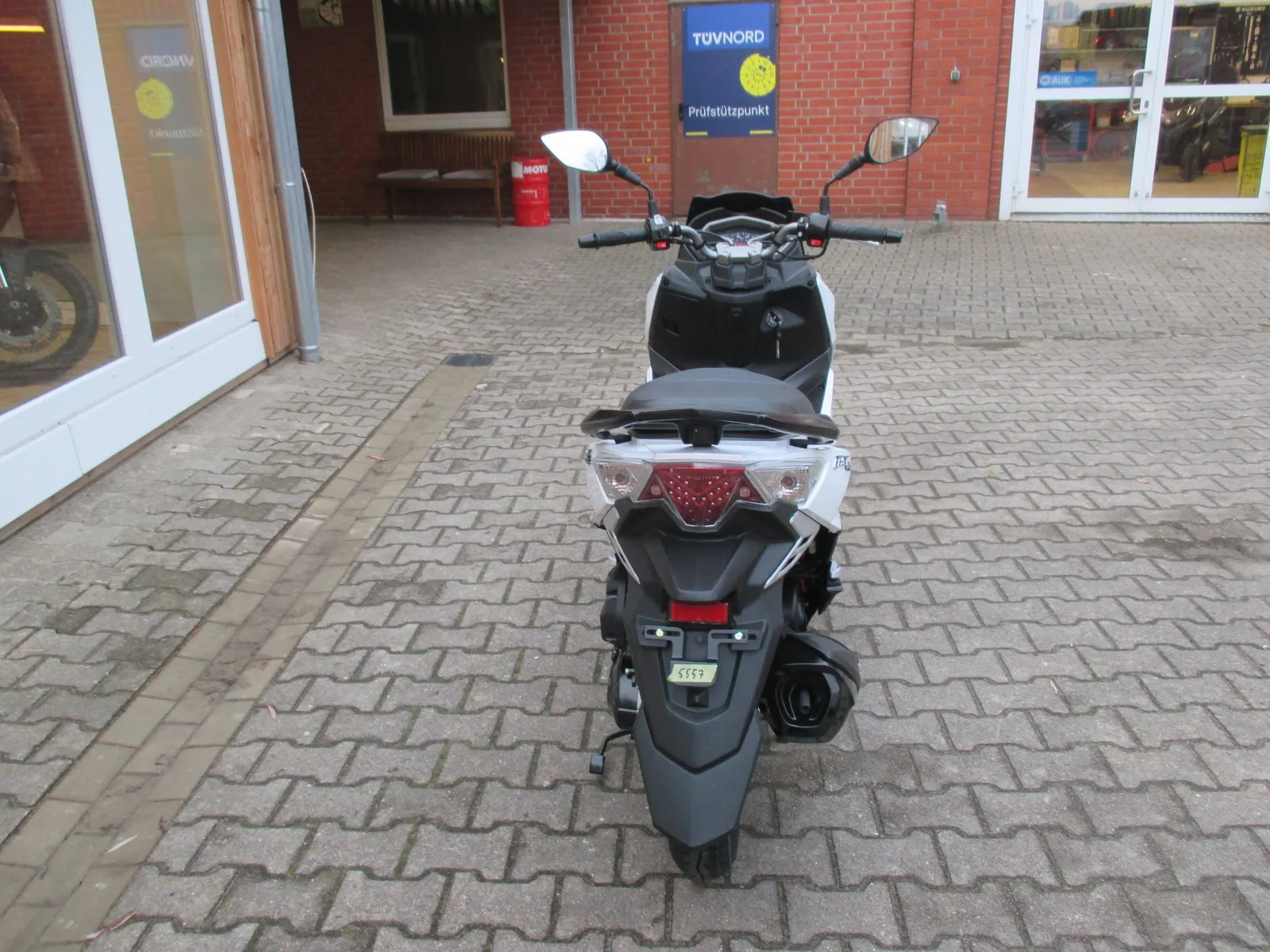 Sym Jet 14 50i Snow White
