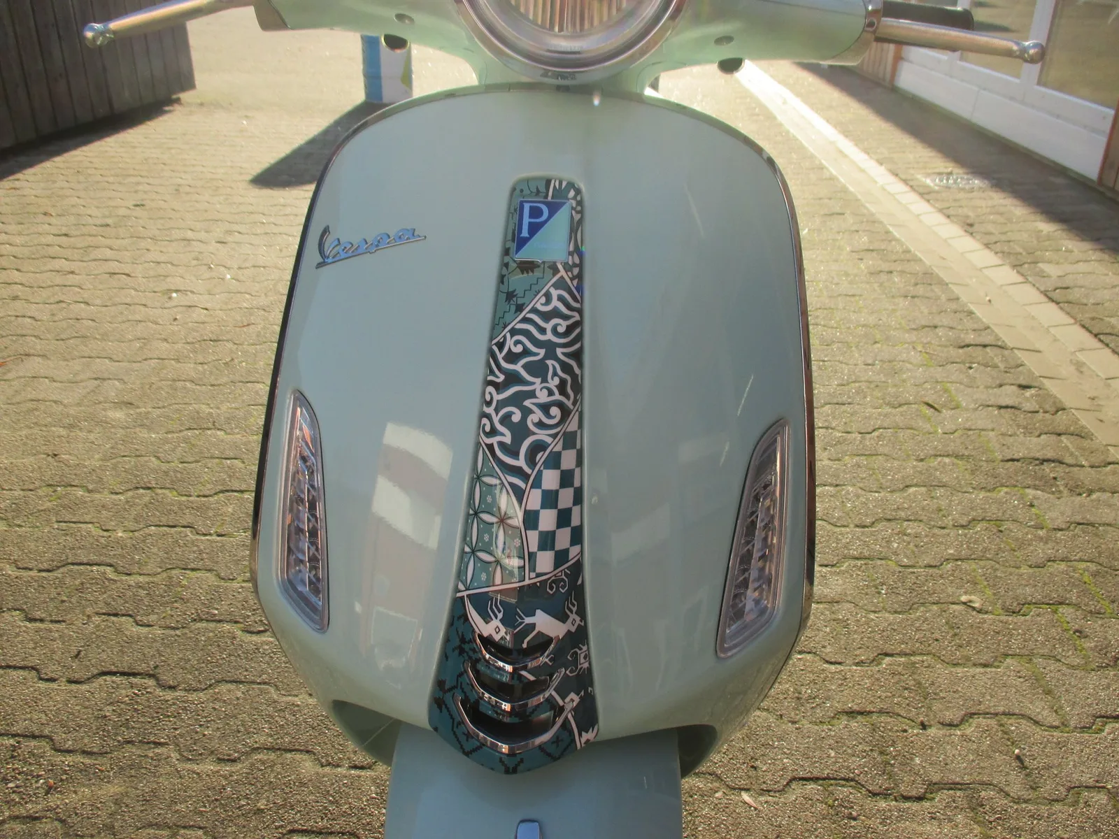 Vespa Primavera 50 Batik E5