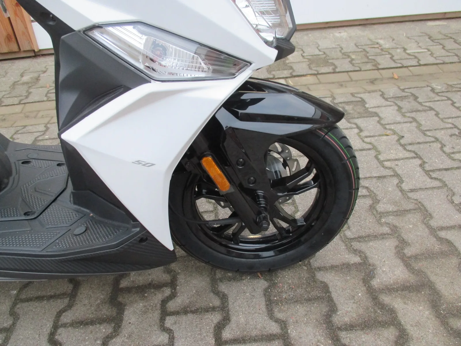 Sym Jet 14 50i Snow White