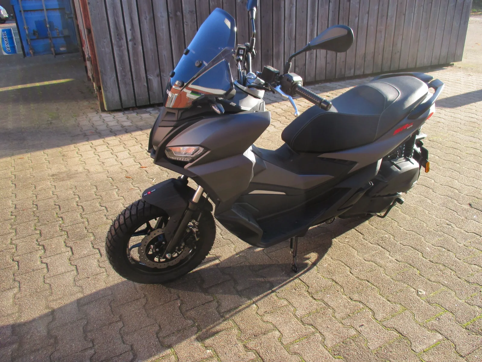 Aprilia SR GT 125 Street Grey