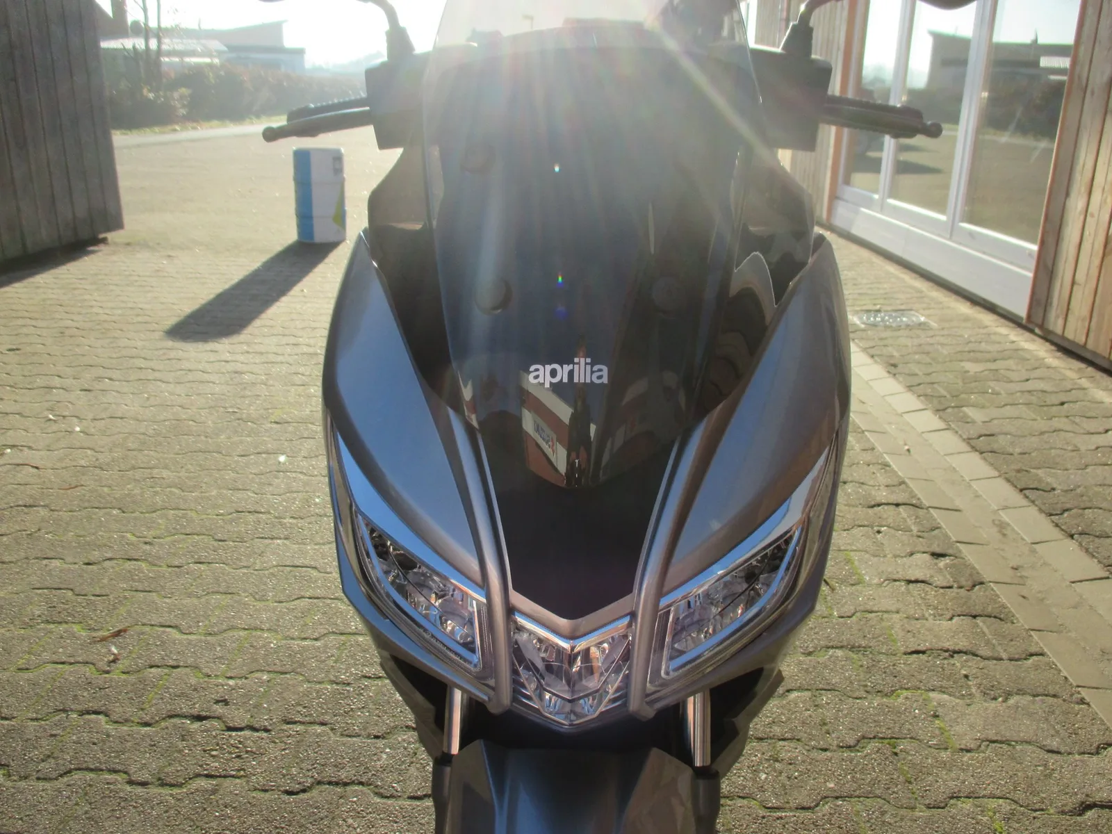 Aprilia SXR 50 Insinctive Grey