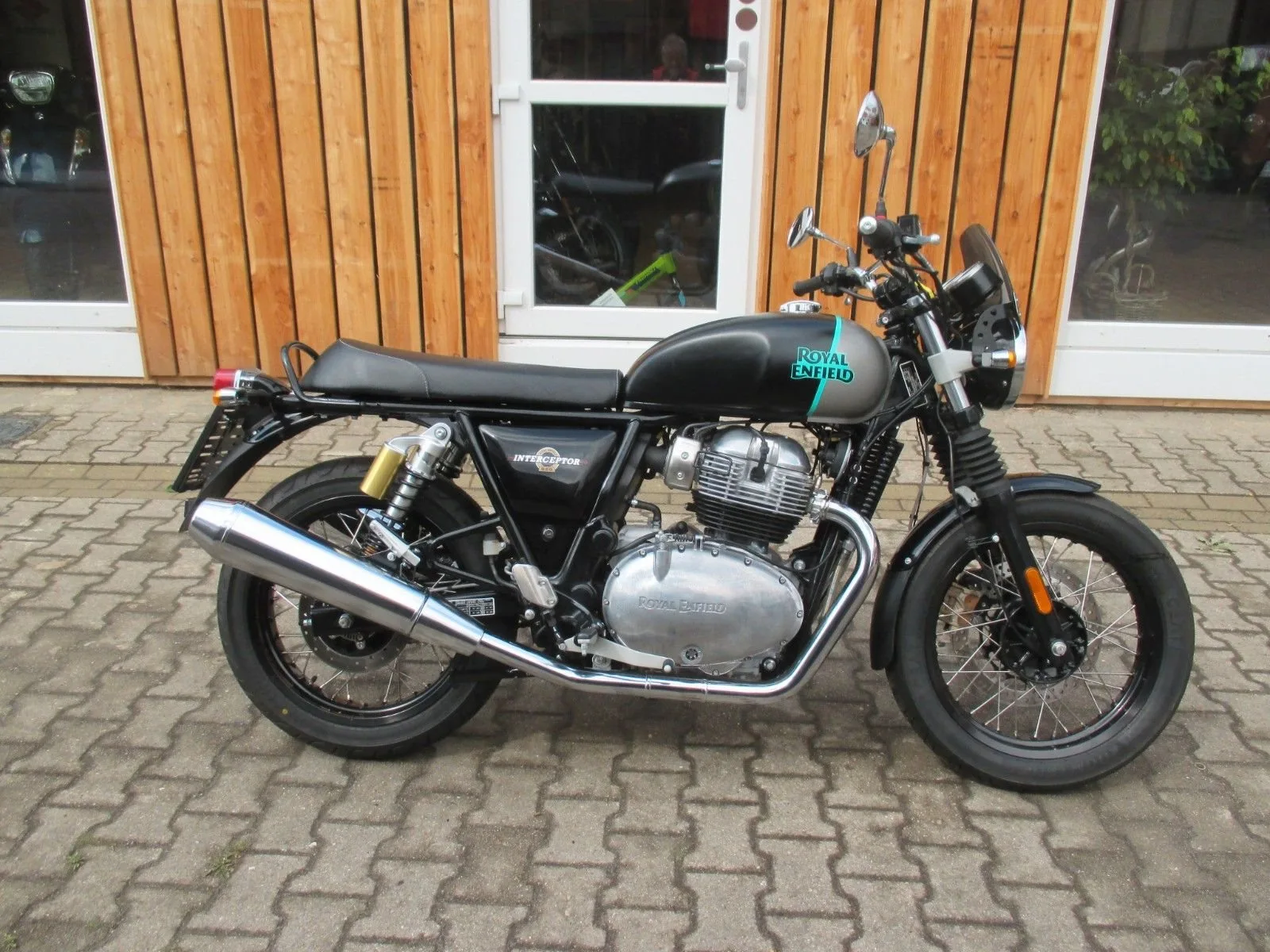 Royal Enfield Interceptor 650