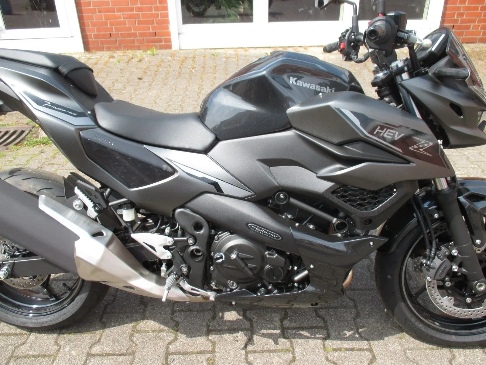 Kawasaki Z7 Hybrid