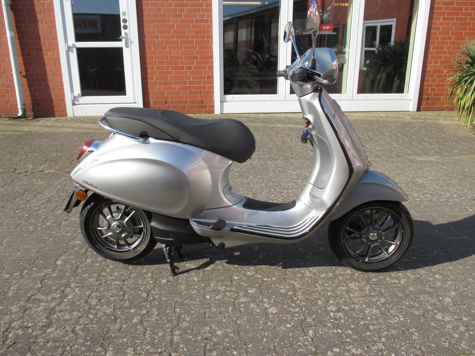 Vespa Elettrica 45km/h