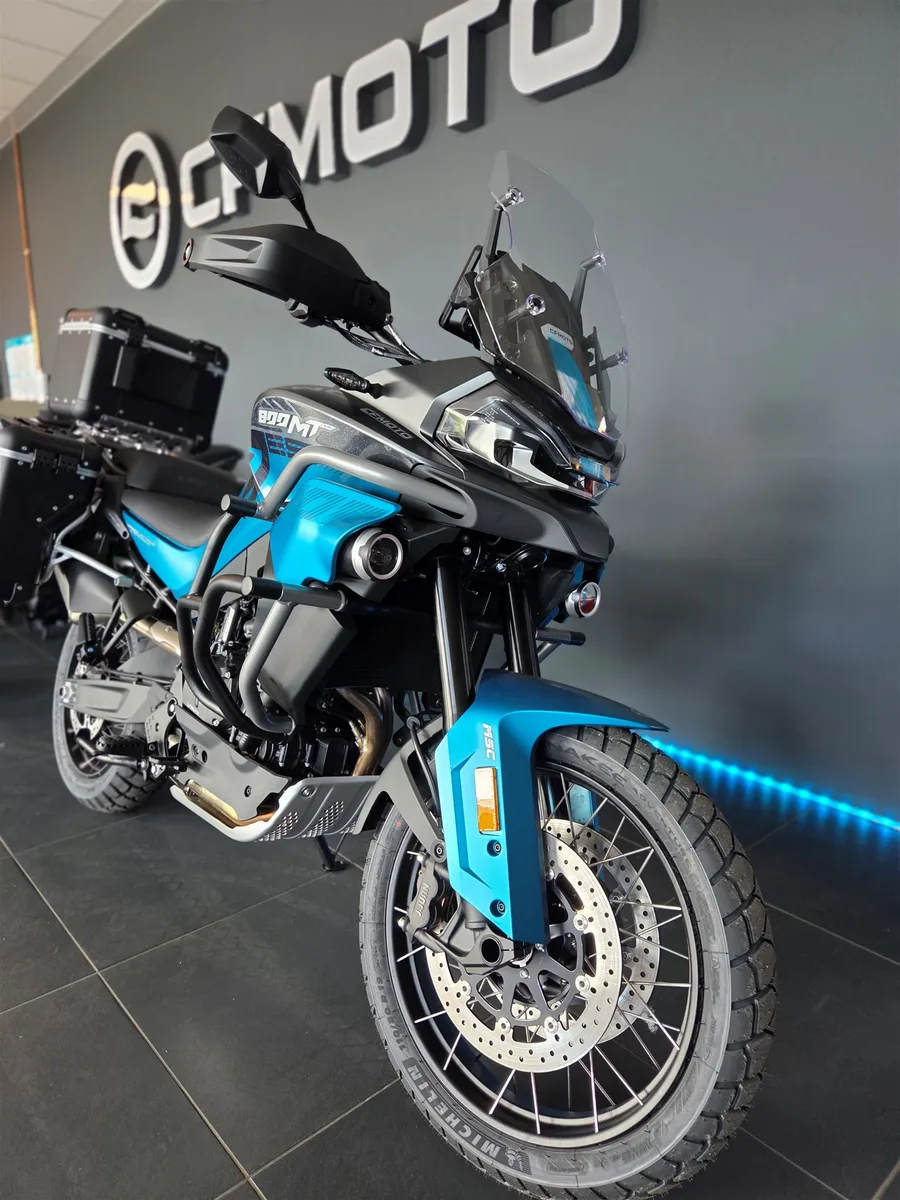 CFMOTO 800MT-ES