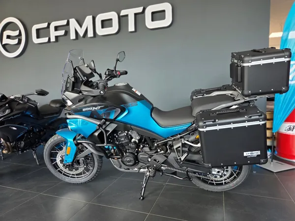 CFMOTO 800MT-ES