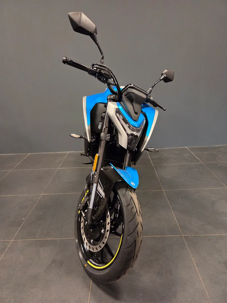 CFMOTO 125NK