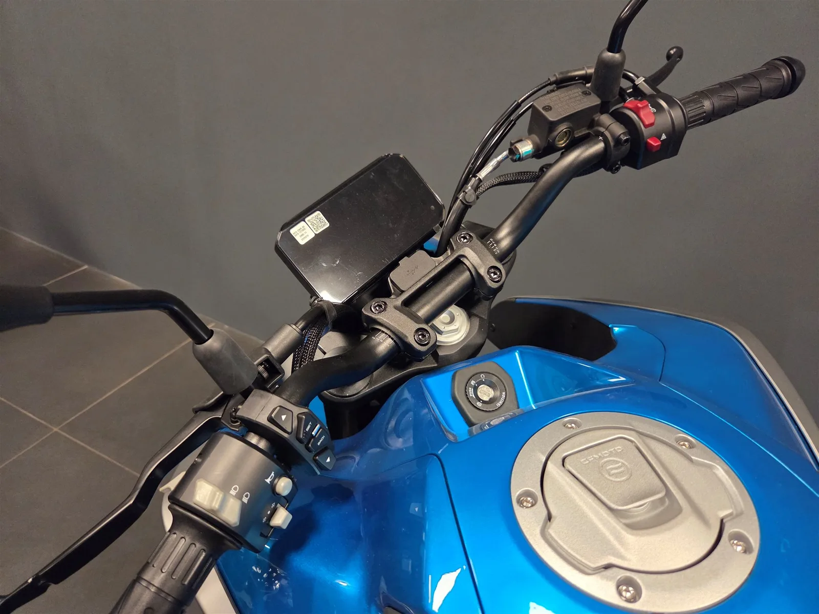 CFMOTO 125NK