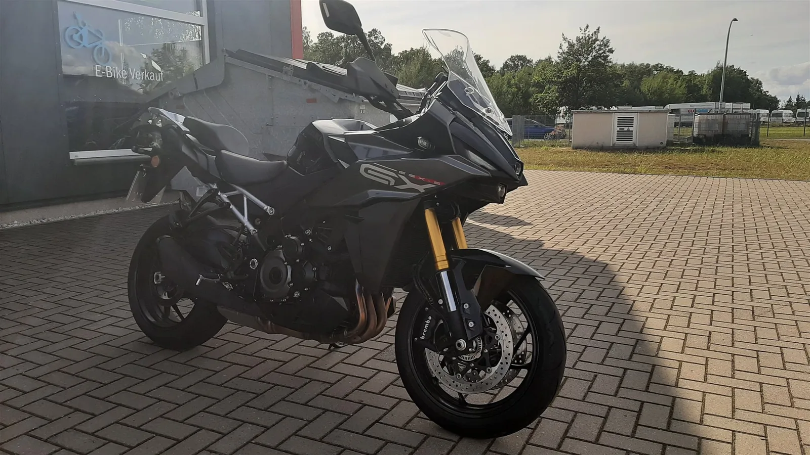 Suzuki GSX-S1000GX TRAVEL EDITION VORFÜHRER