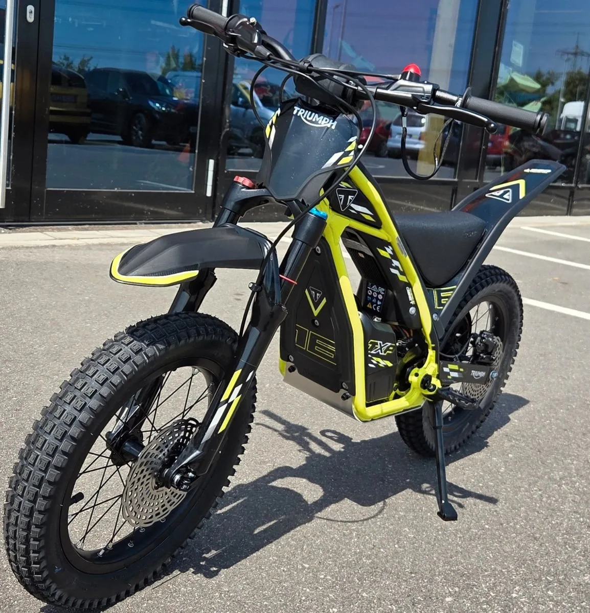 Triumph TXP-16