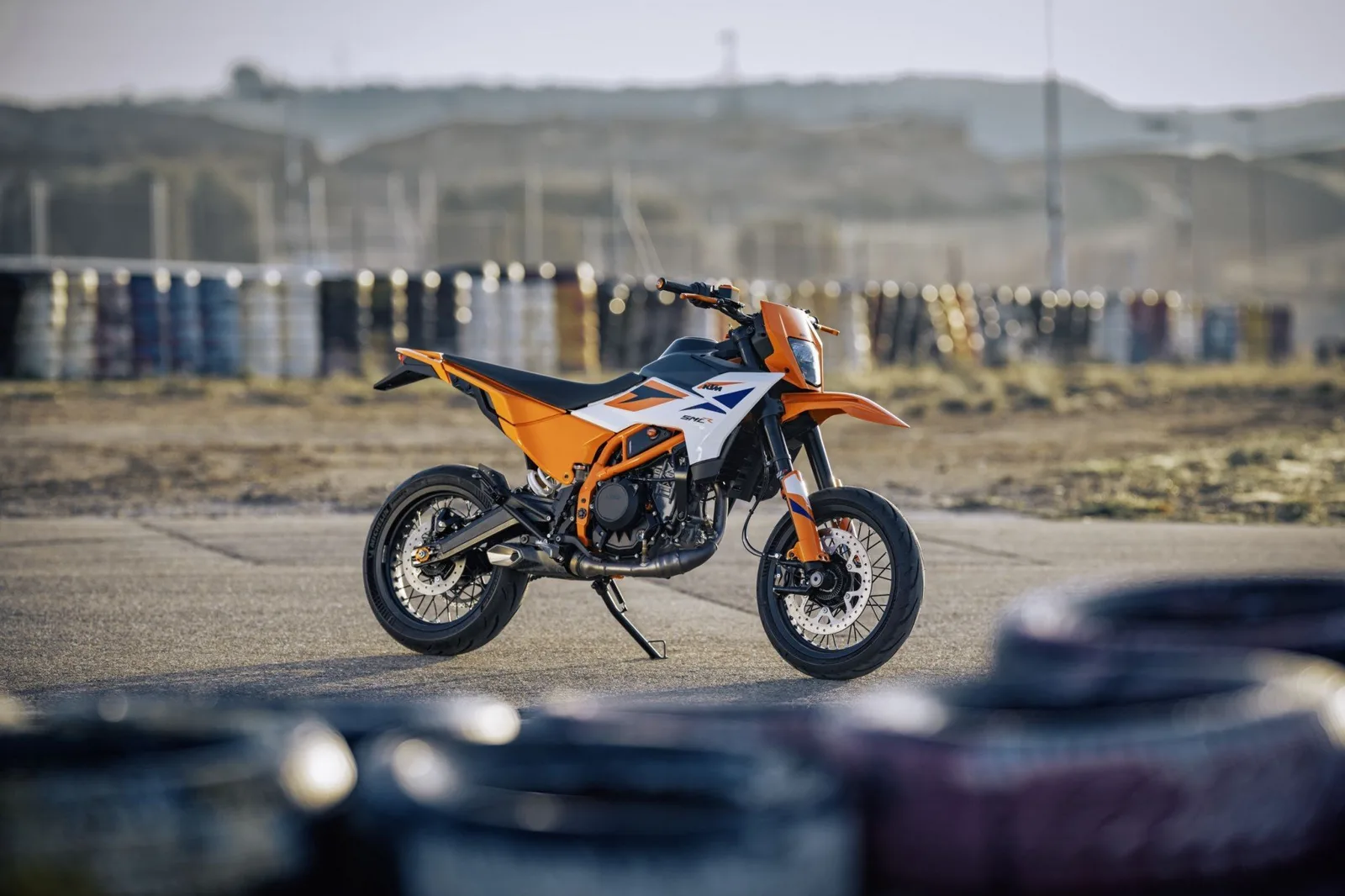 KTM 390 SMC R 2025 NEU / INKL. SHOPGUTSCHEIN / NEU