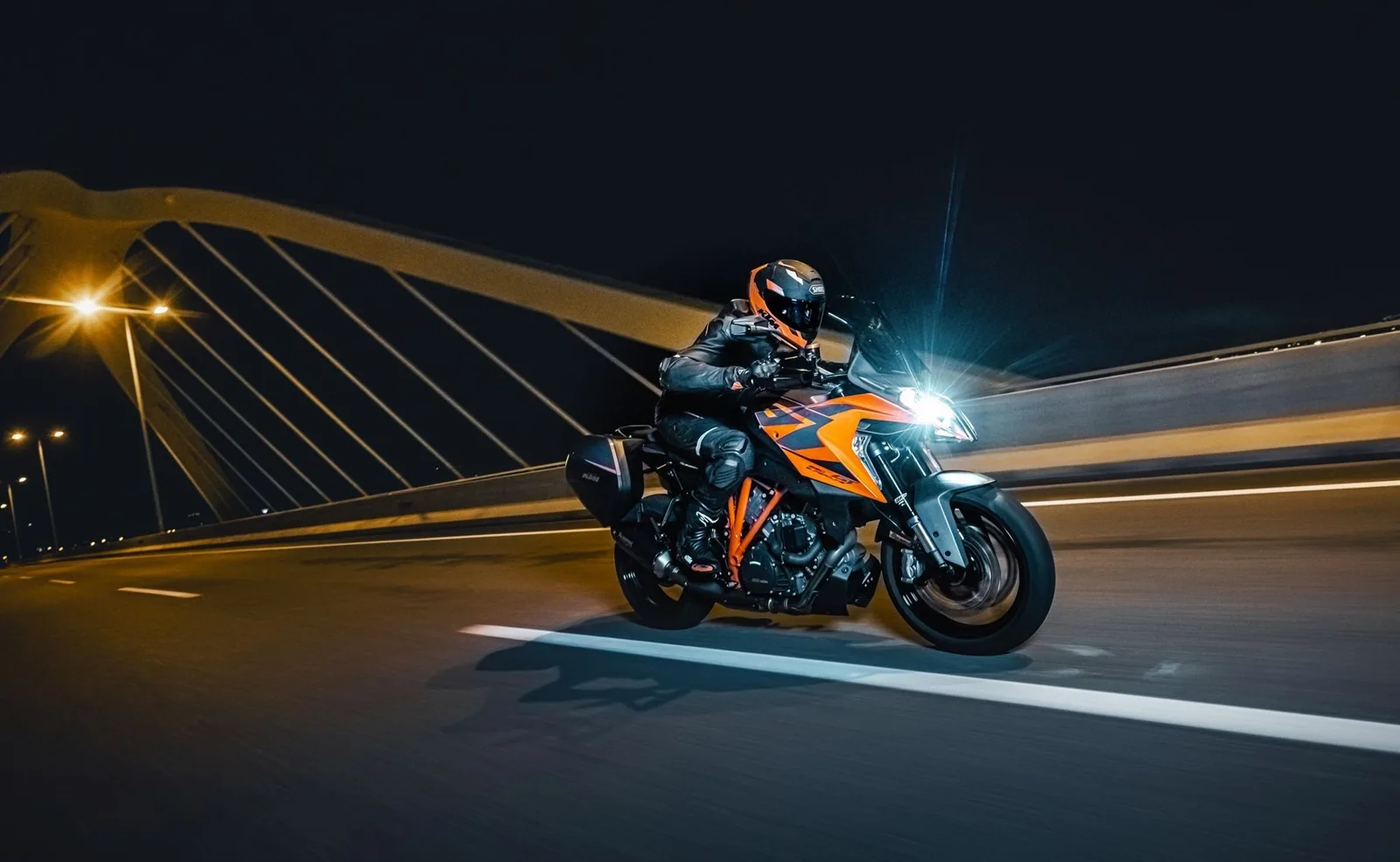 KTM 1290 Super Duke GT DEMOBIKE TECHPACK