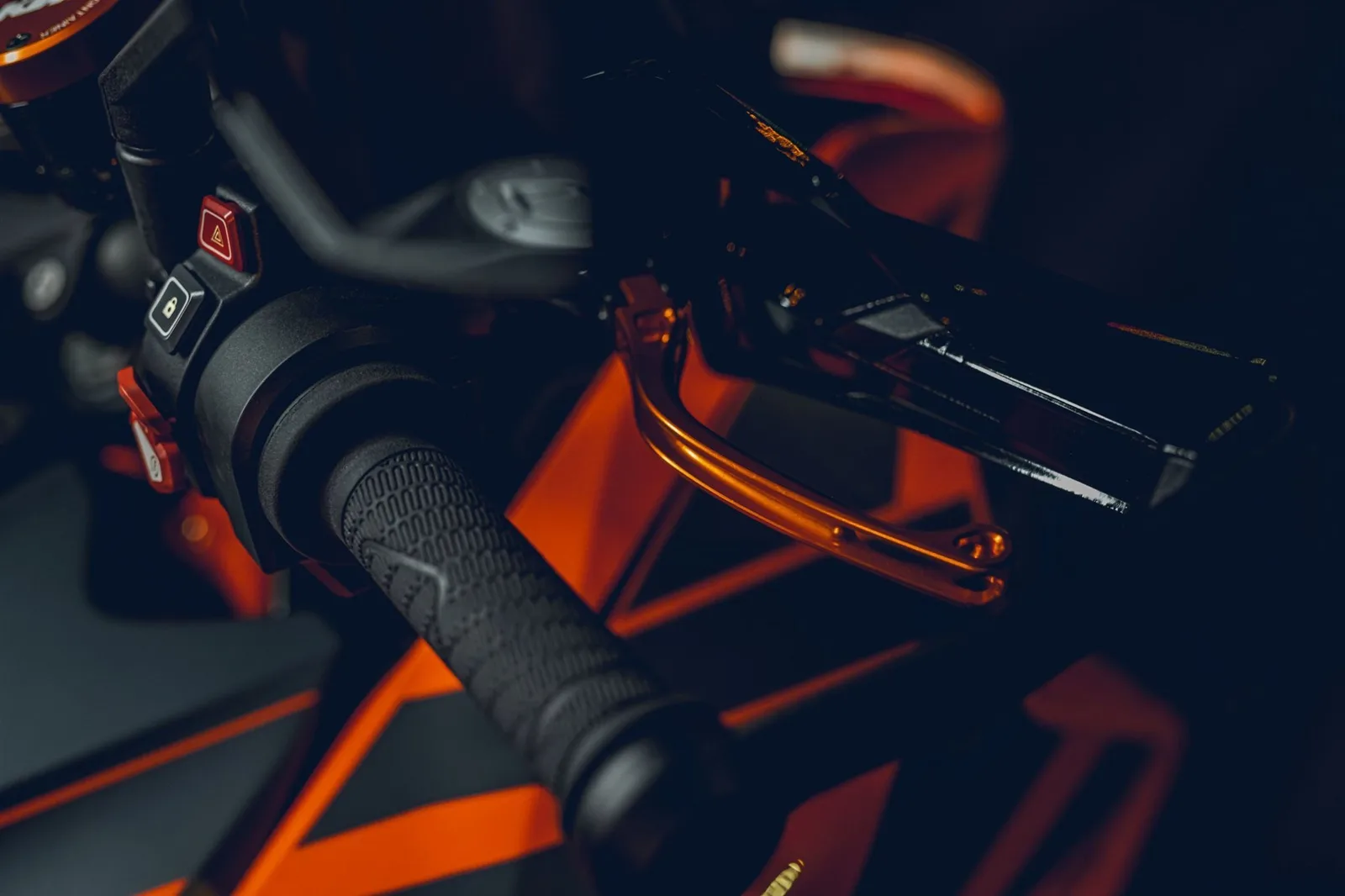 KTM 1290 Super Duke GT DEMOBIKE TECHPACK
