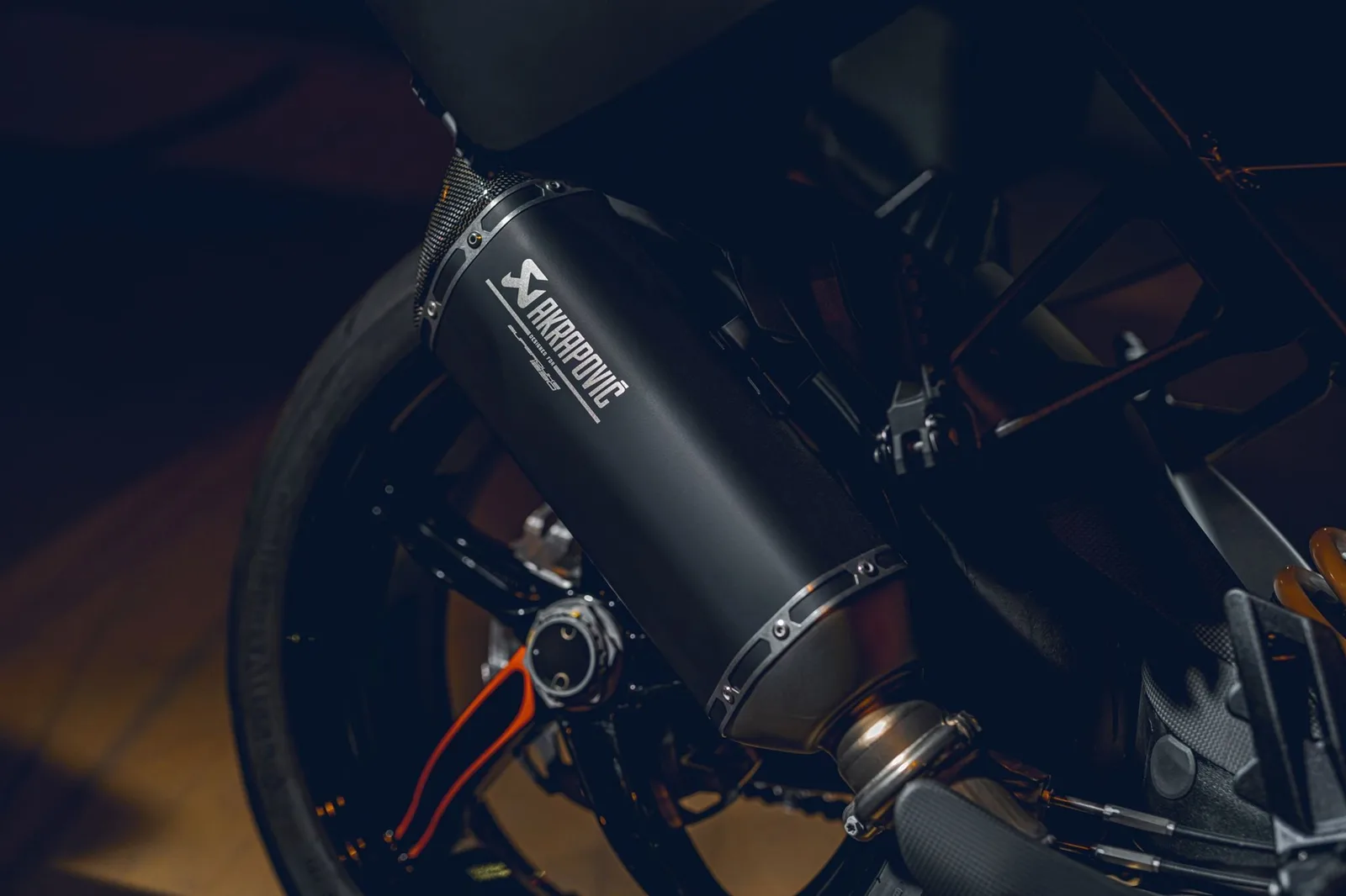 KTM 1290 Super Duke GT DEMOBIKE TECHPACK