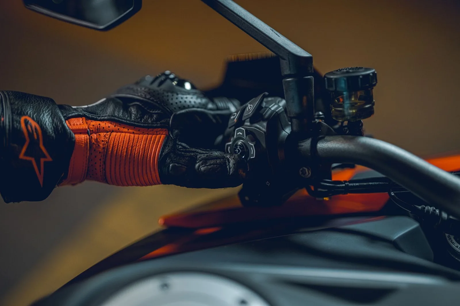 KTM 1290 Super Duke GT DEMOBIKE TECHPACK