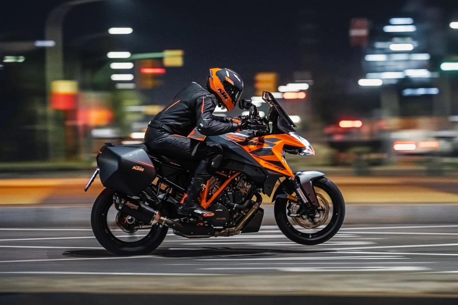 KTM 1290 Super Duke GT DEMOBIKE TECHPACK