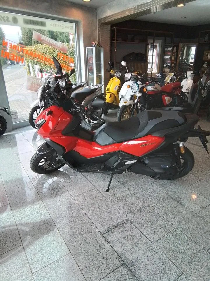 Honda ADV350