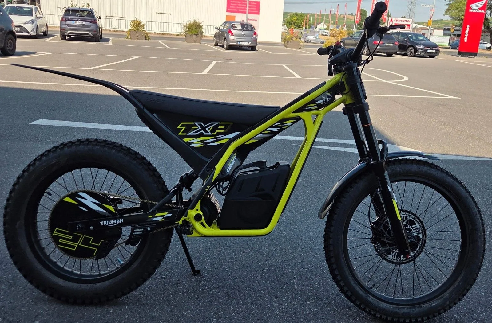 Triumph TXP-24