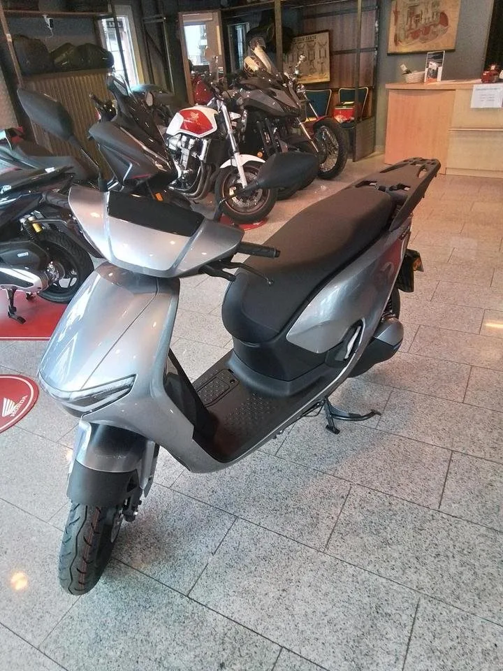 Honda CUV e: