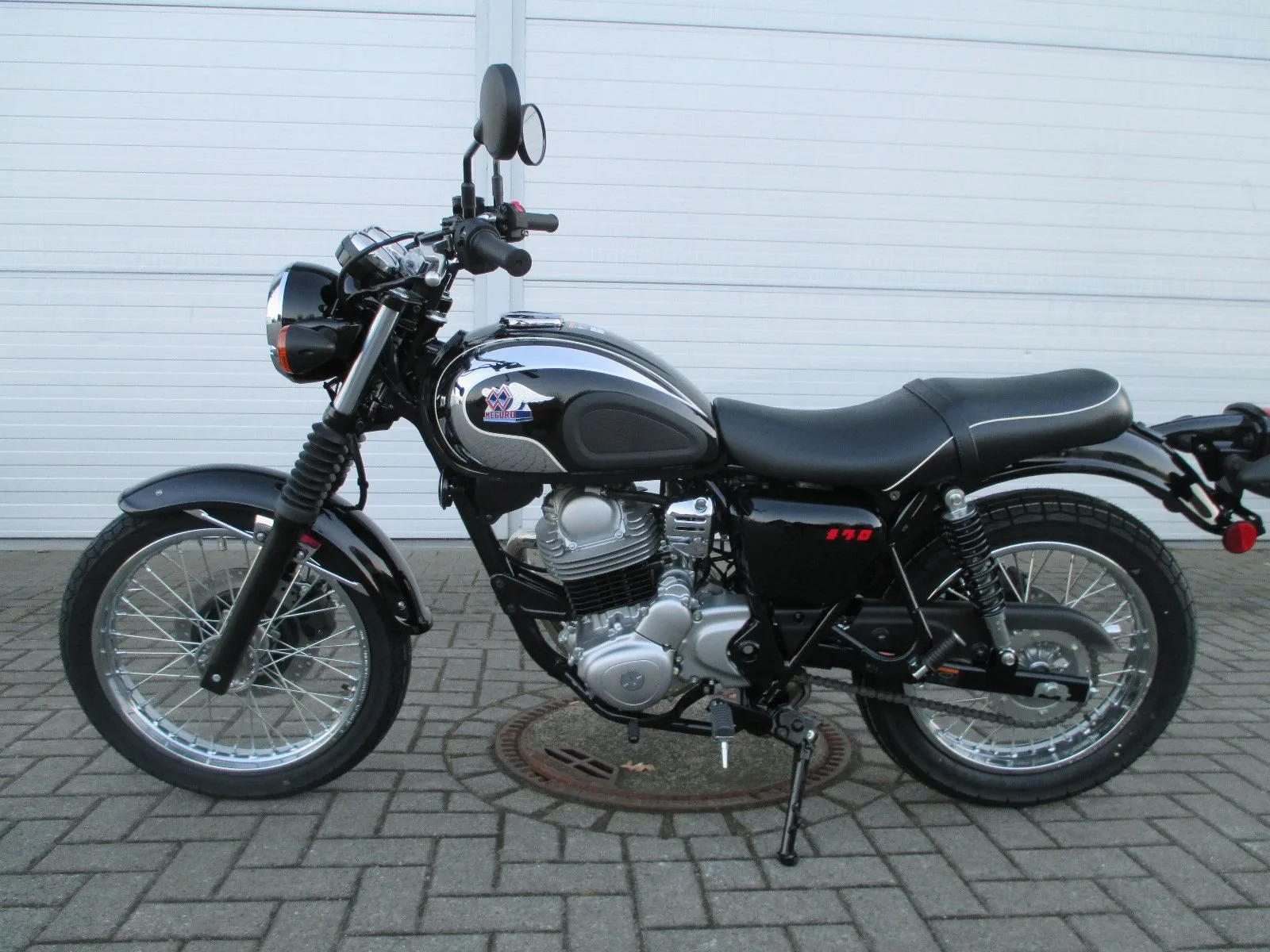 Kawasaki W230 Meguro
