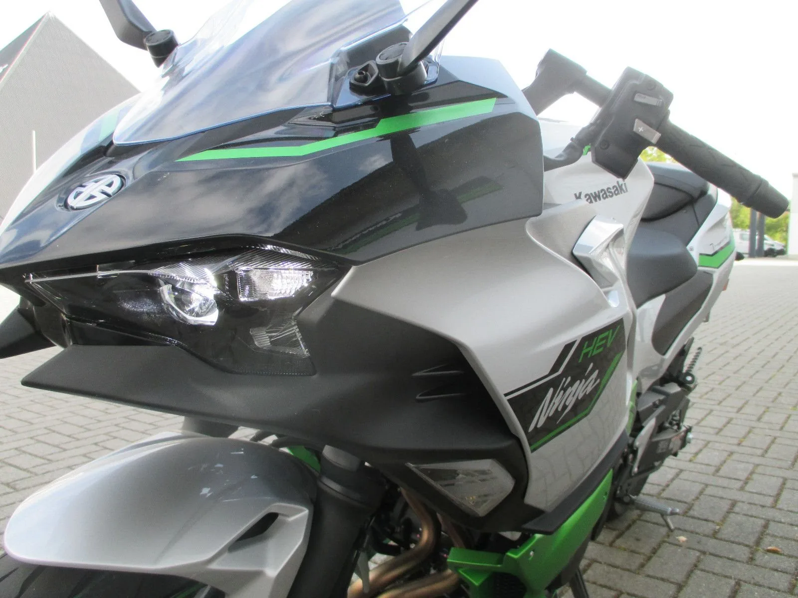 Kawasaki Ninja 7 Hybrid