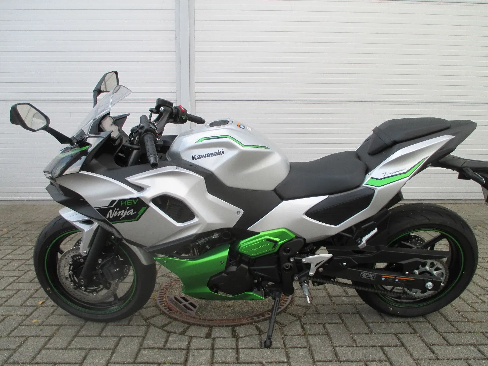 Kawasaki Ninja 7 Hybrid
