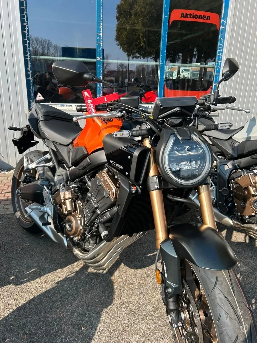 Honda CB650R E-Clutch
