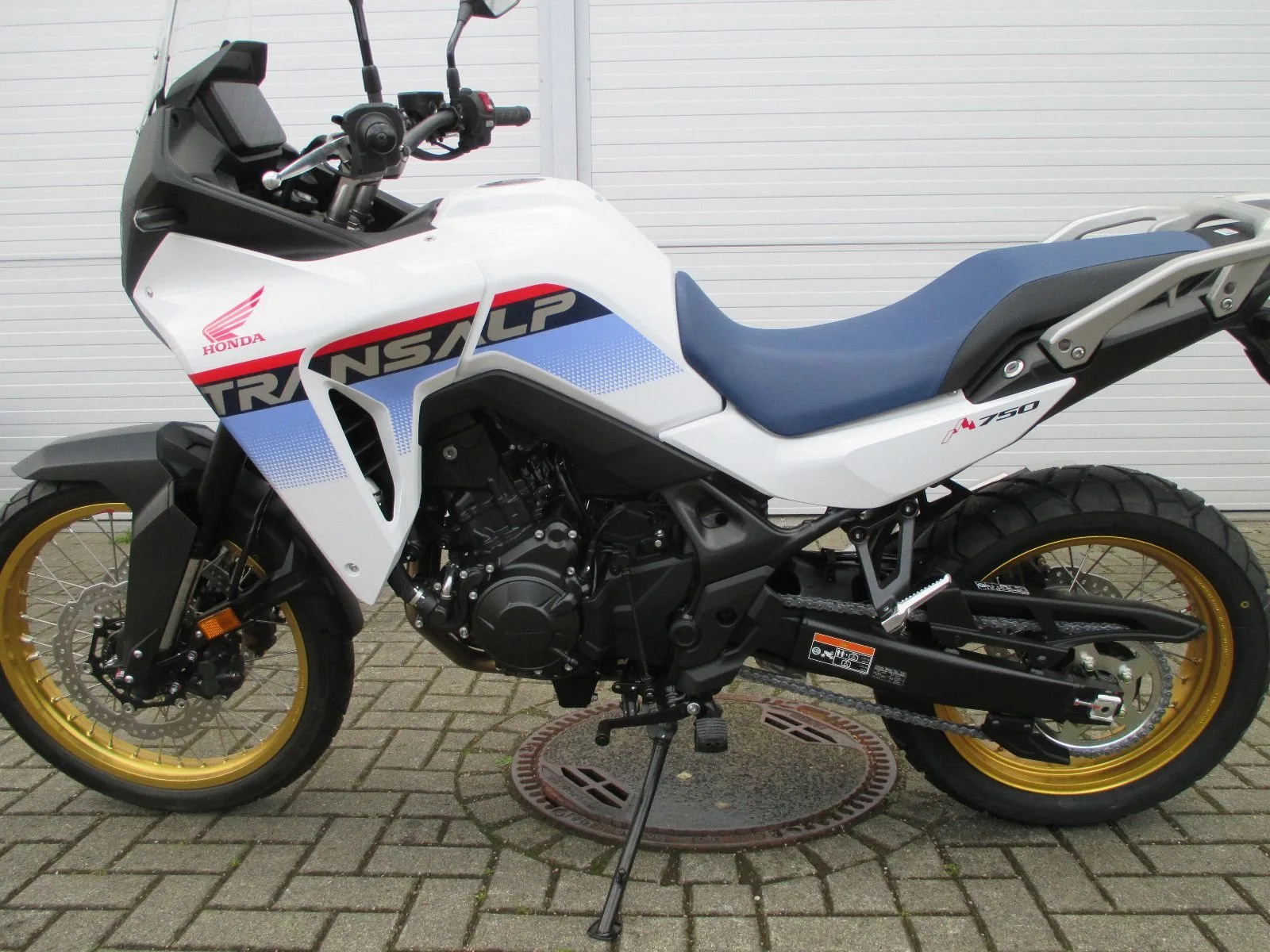 Honda XL750 Transalp