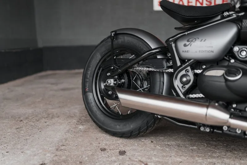 Triumph Bonneville Bobber