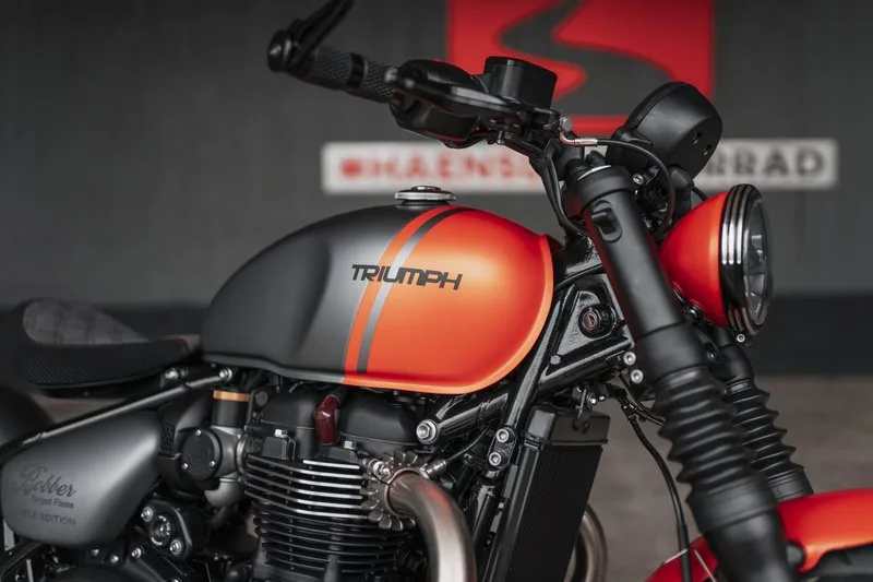 Triumph Bonneville Bobber