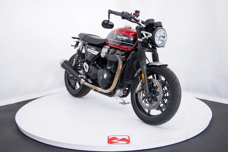 Triumph Speed Twin 1200