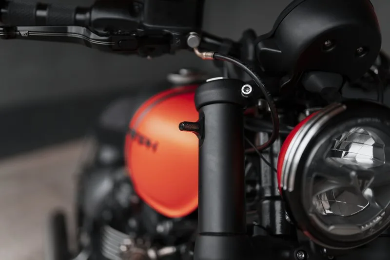 Triumph Bonneville Bobber