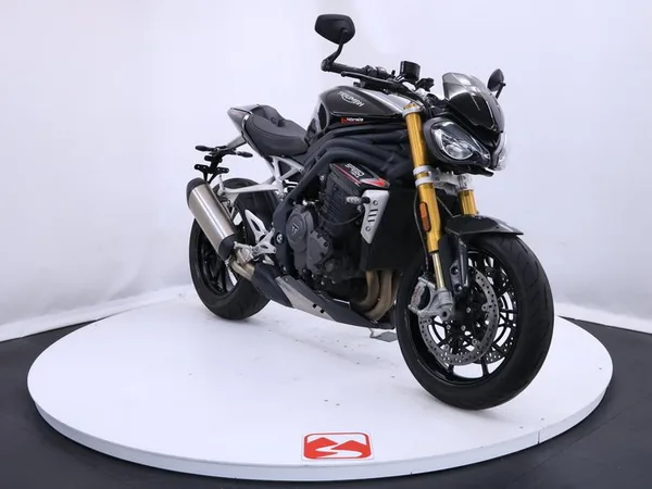 Triumph Speed Triple 1200 RS
