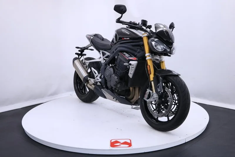 Triumph Speed Triple 1200 RS