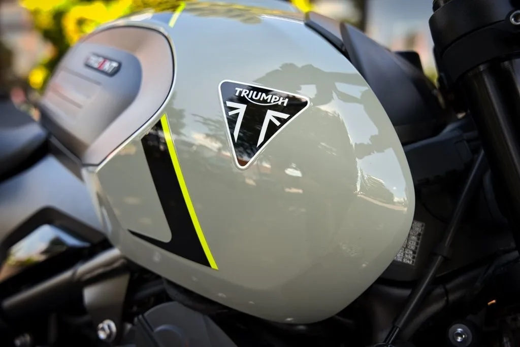 Triumph Trident 660
