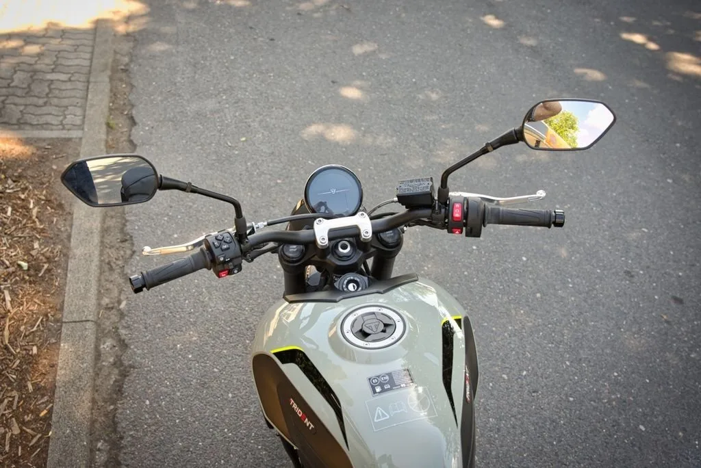 Triumph Trident 660